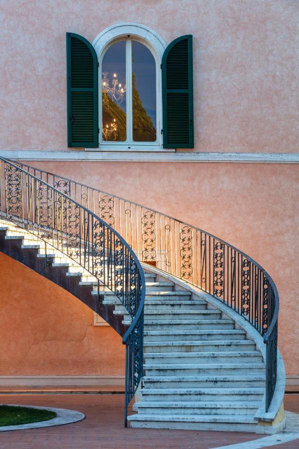 Villa Valentini Bonaparte Pozzuolo Luaran gambar